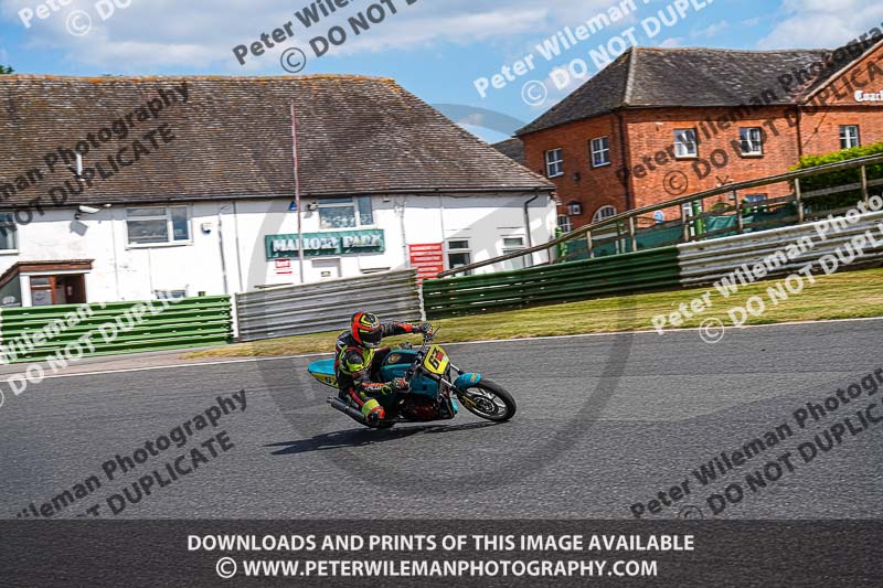 enduro digital images;event digital images;eventdigitalimages;mallory park;mallory park photographs;mallory park trackday;mallory park trackday photographs;no limits trackdays;peter wileman photography;racing digital images;trackday digital images;trackday photos